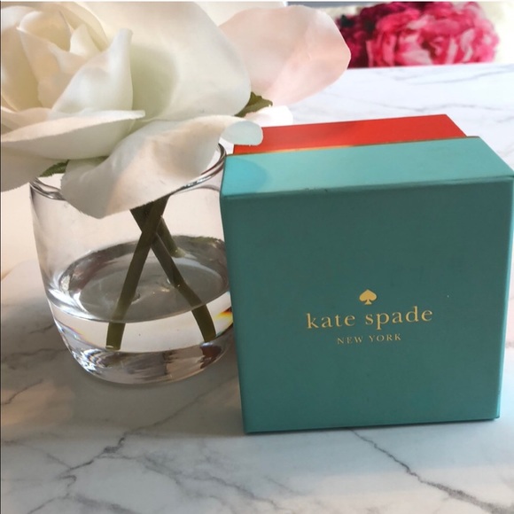 Gold and pink kate spade watch - Picture 6 of 6